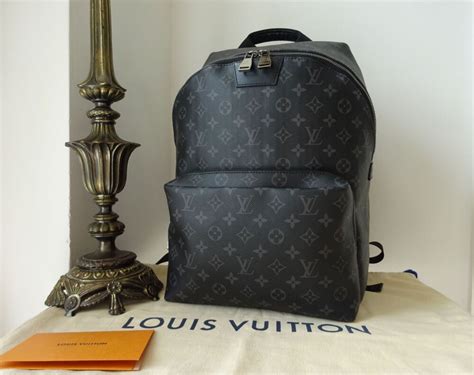 louis vuitton discovery backpack white|Louis Vuitton discovery backpack review.